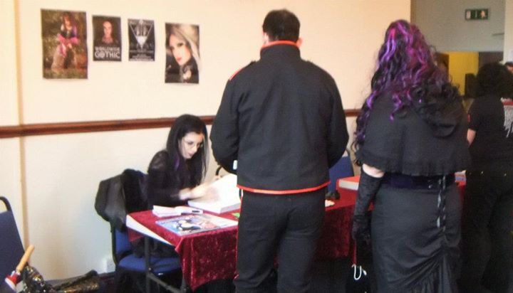 book_signing_whitby_2011