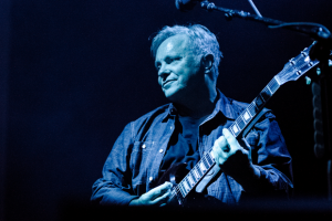 new_order_-_bernard_sumner