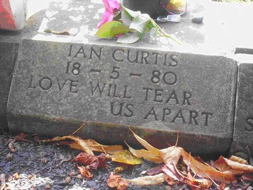 Ian Curtis náhrobní kámen